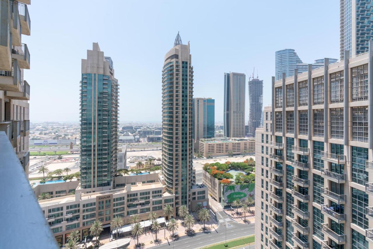 Ultimate Stay / 4 Beds / Burj Khalifa View Dubái Exterior foto